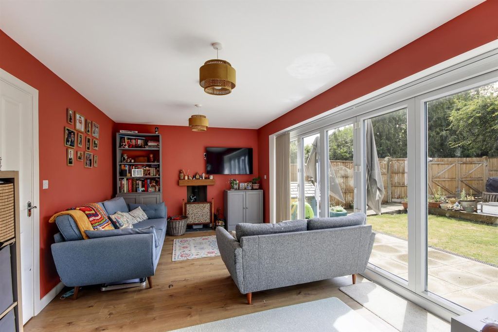 Property photo 2 of 17 63956_016.Jpg