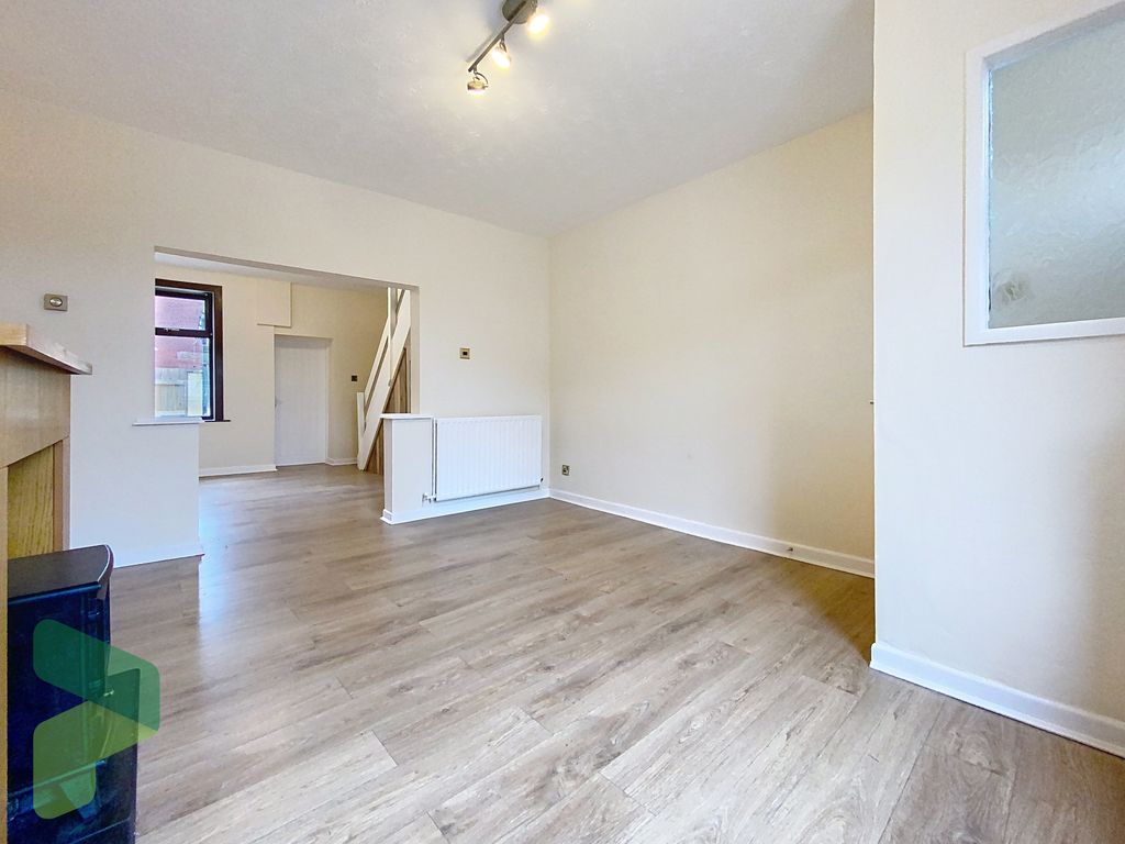 Property photo 2 of 15 Living Room