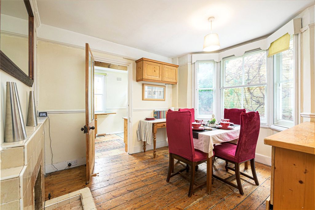 Property photo 3 of 12 Dining Room