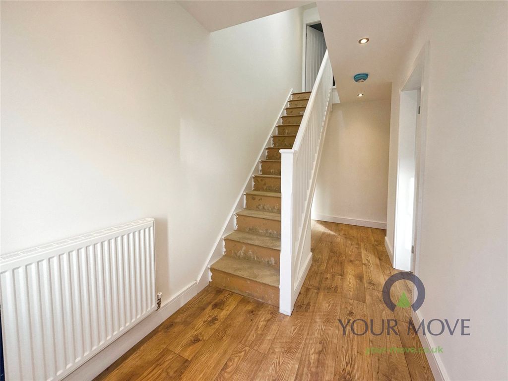 Property photo 2 of 16 Picture No. 14