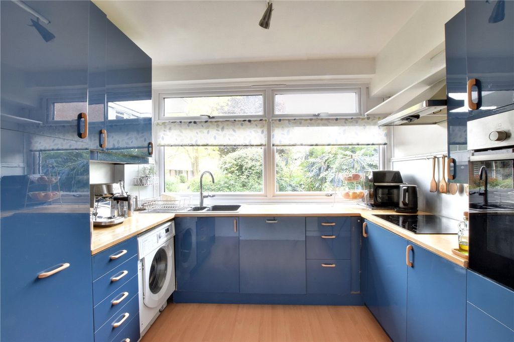 Property photo 2 of 15 Picture No. 02