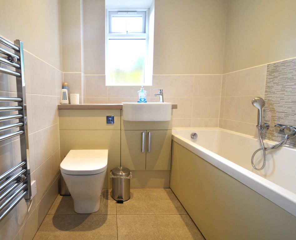 Property photo 3 of 5 Bathroom