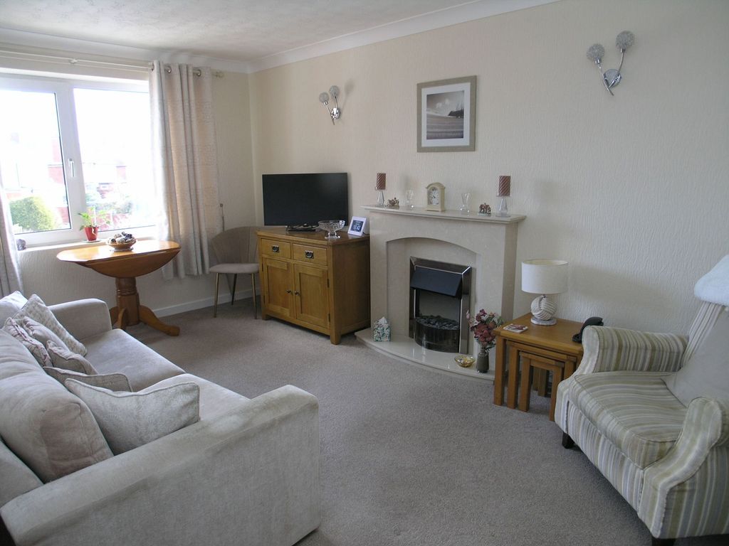Property photo 3 of 8