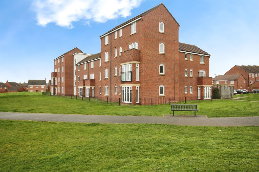 Property photo 1 of 13