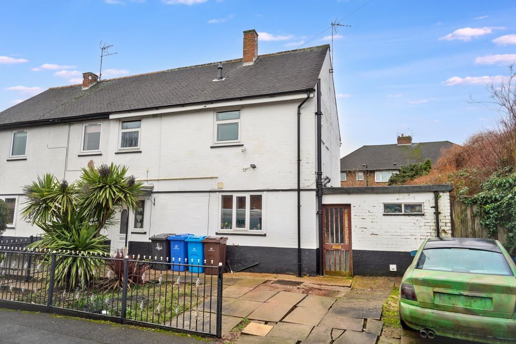 Property photo 1 of 17 7 Grant Avenue, Chaddesden, Derby, De21 6Rn