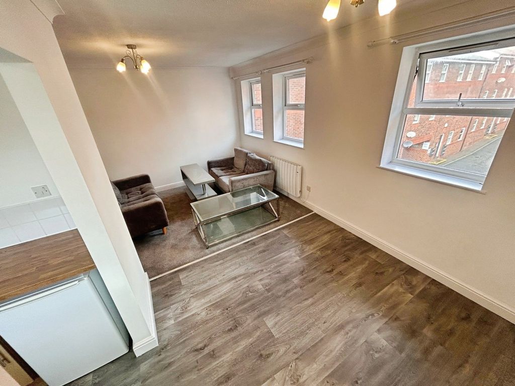 Property photo 3 of 13 Picture No. 06