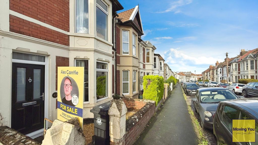 Property photo 2 of 24 Repton Road