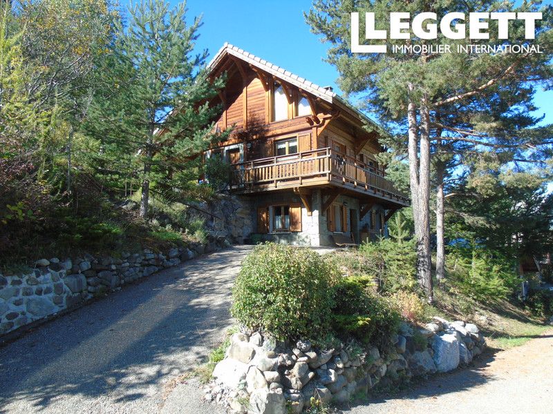 Property photo 2 of 10