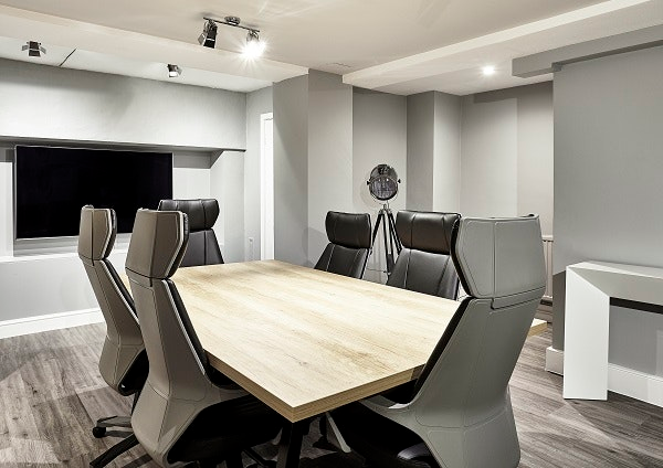 Property photo 2 of 3