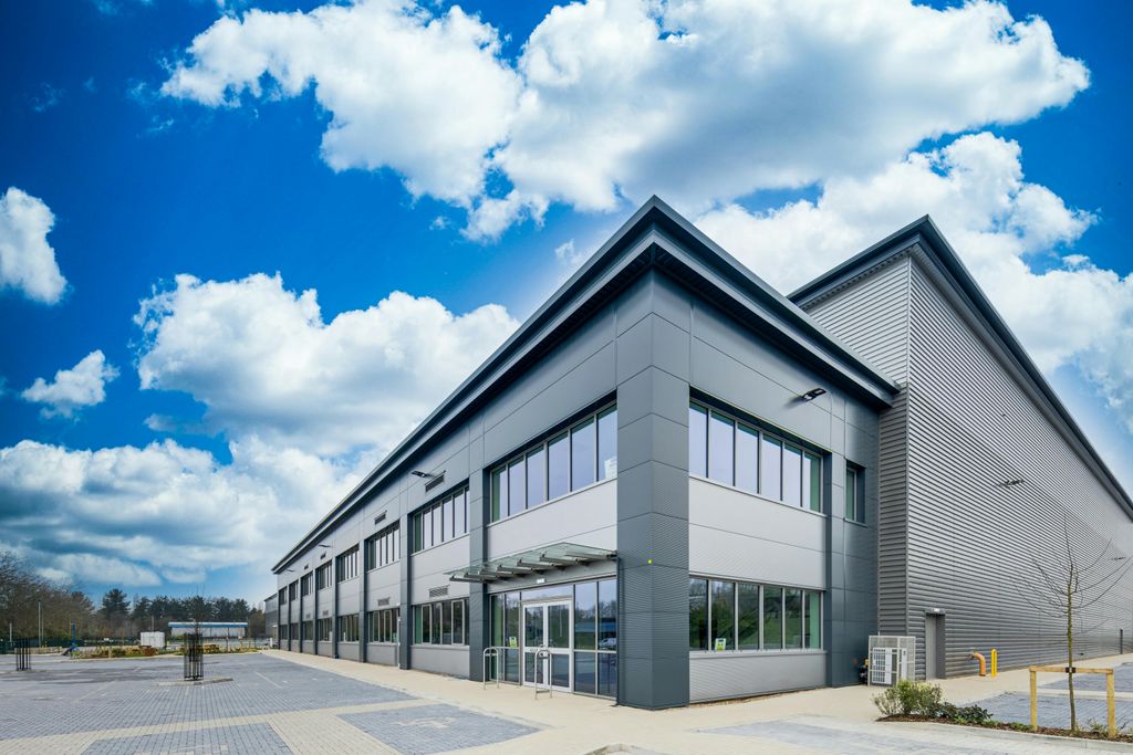 Property photo 1 of 18 Logistics City, Milton Keynes
