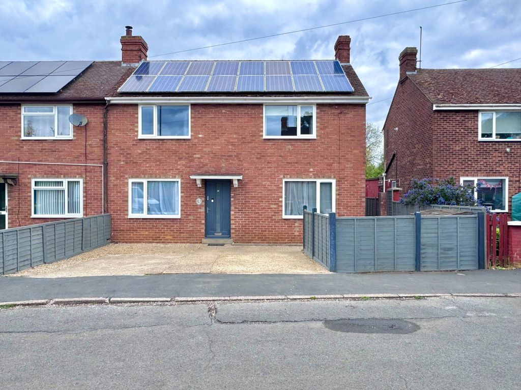 Property photo 1 of 31