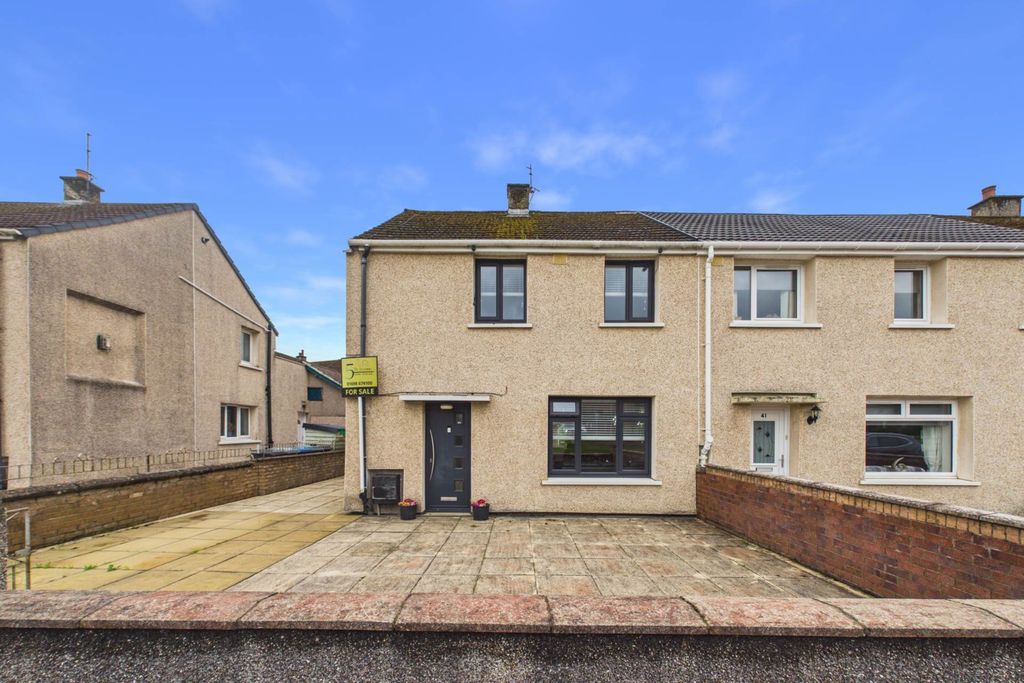 Property photo 1 of 24