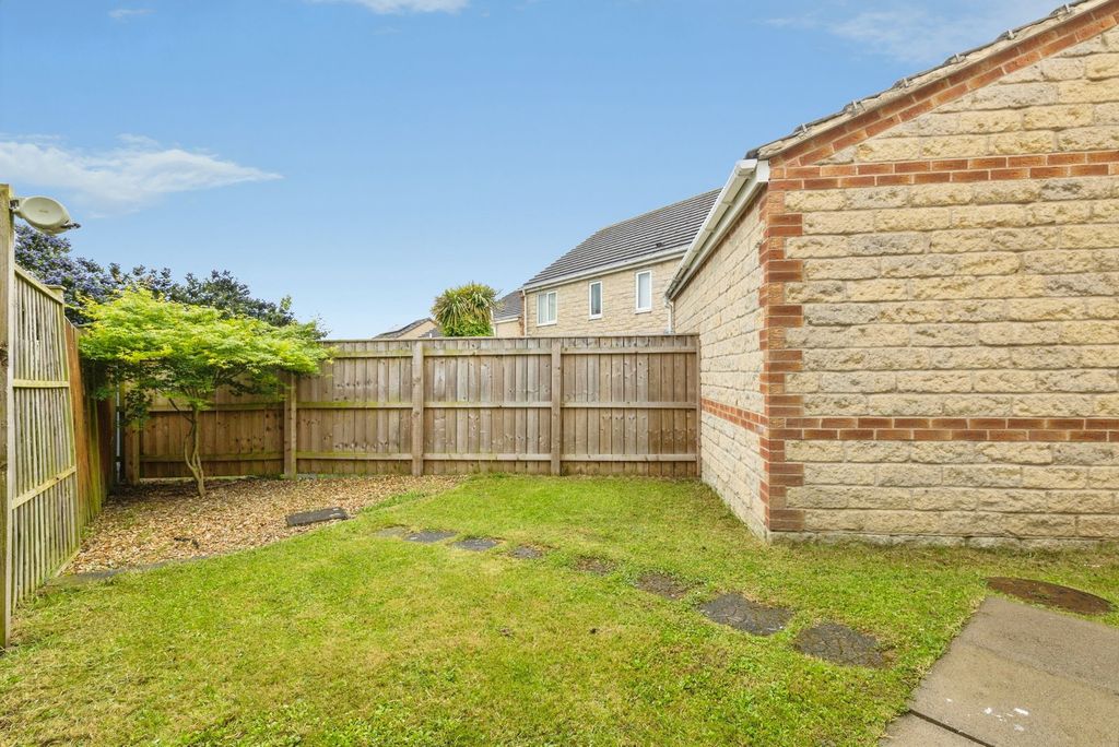 Property photo 2 of 22
