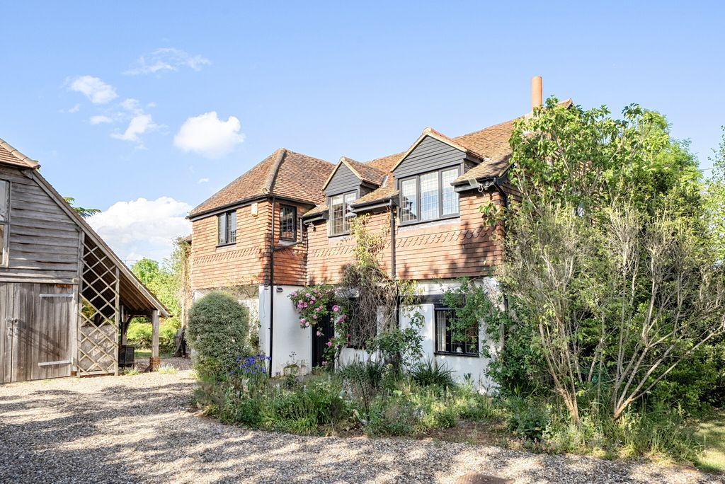 Property photo 1 of 21 1457539-21-6A0202...