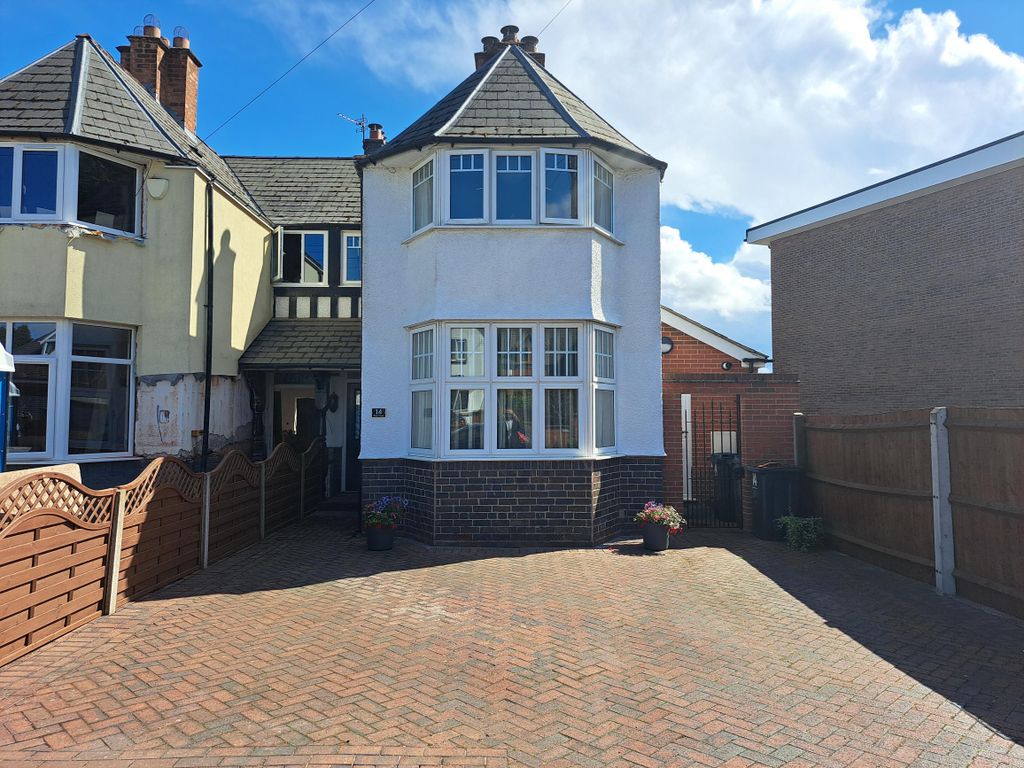 Property photo 1 of 24