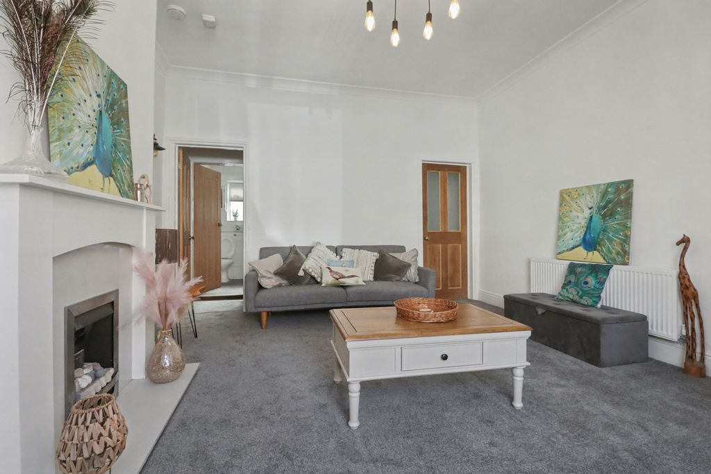 Property photo 3 of 22 13 Topcliffe Street, Hartlepool, Ts26 8Ll