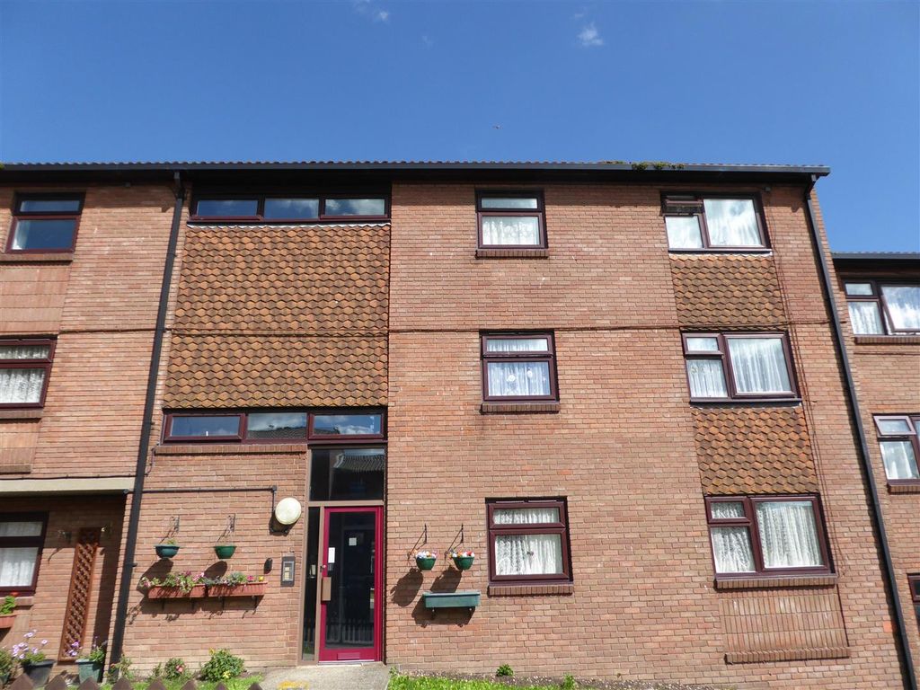 Property photo 1 of 8 33 Belmont Street 010.Jpg