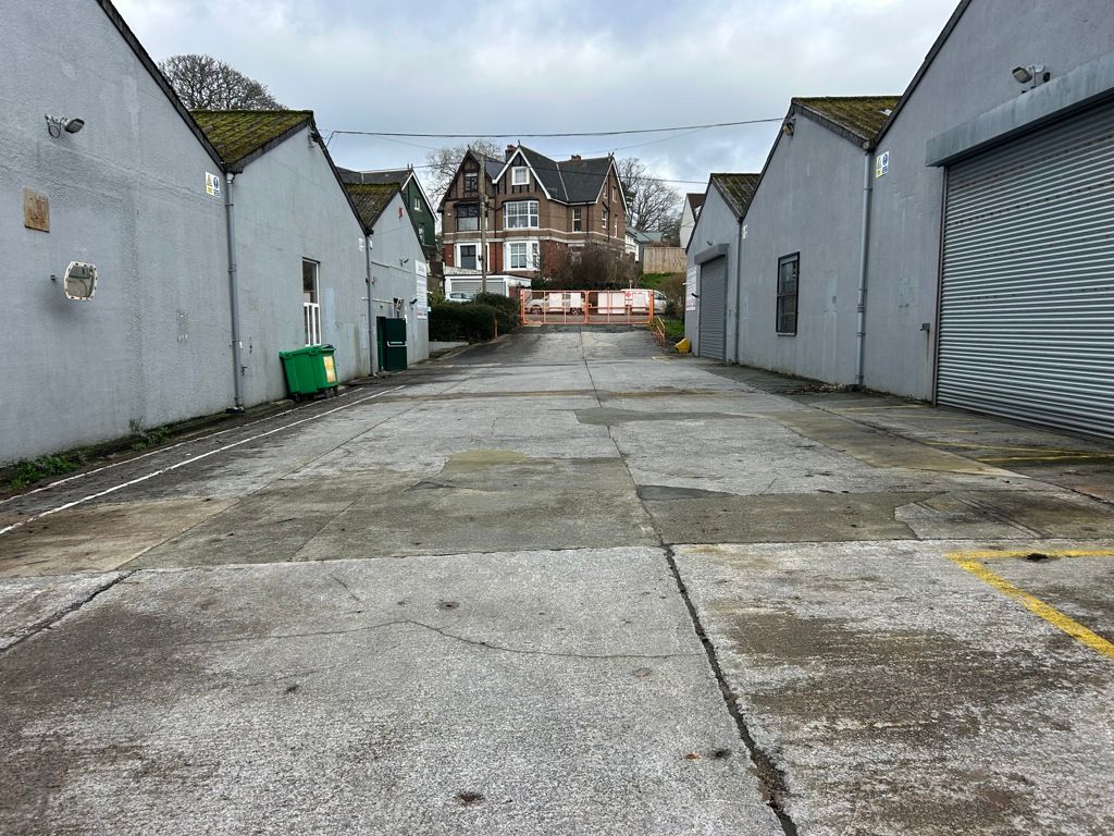 Property photo 2 of 14 Photo 2