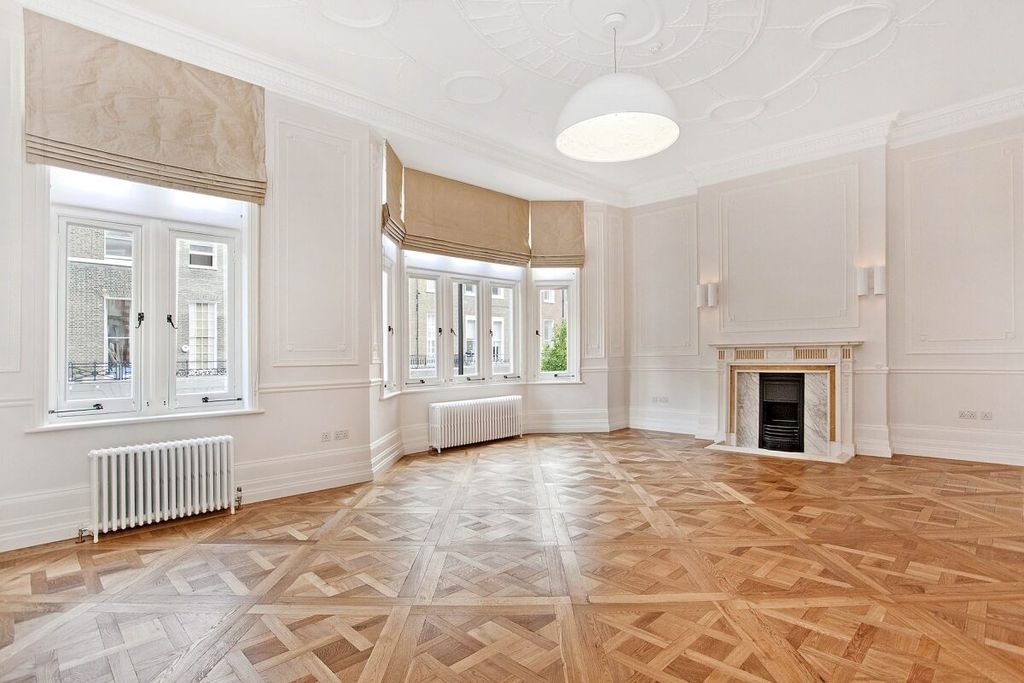 Property photo 1 of 18 Jll