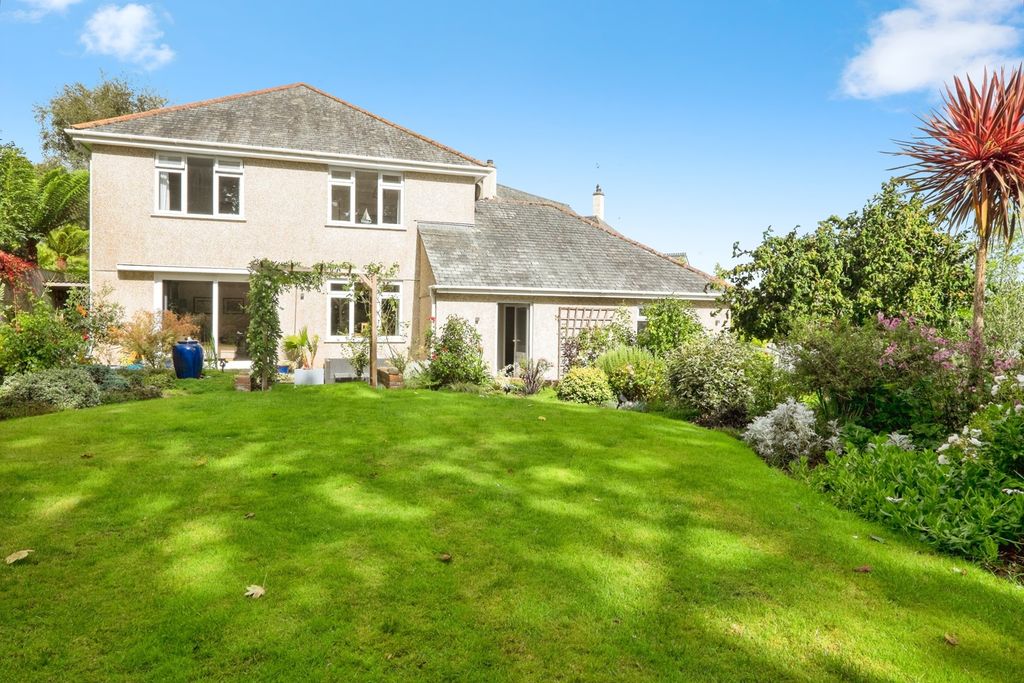 Additional image 16 of 4 bed detached house for saleLanderyon Gardens, Penzance, Cornwall TR18