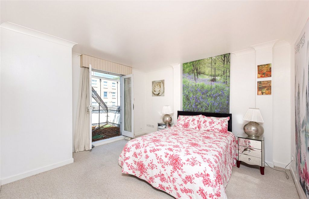 Property photo 3 of 18 Picture No. 07