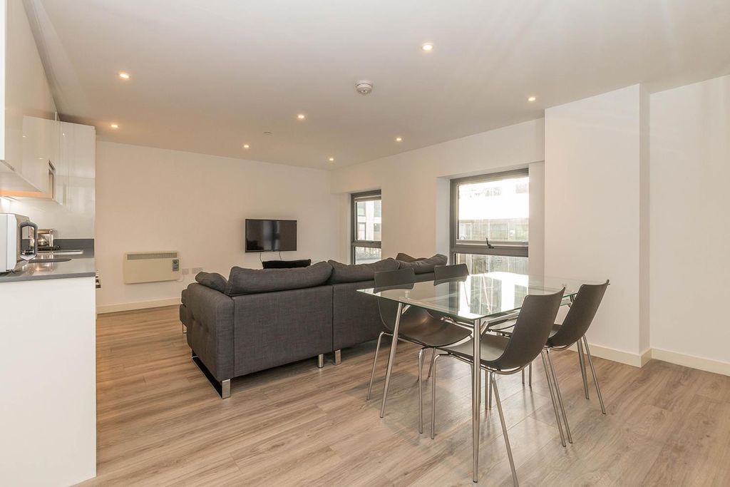 Property photo 2 of 9 Living Area