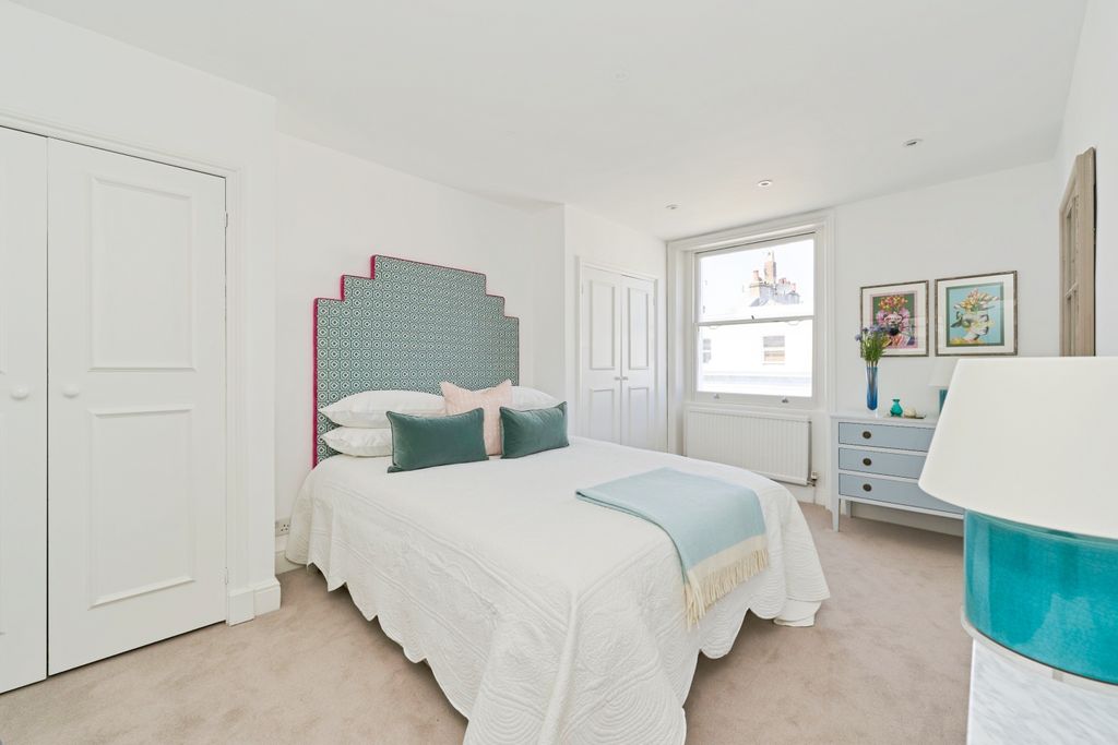 Property photo 2 of 20 1802375_21