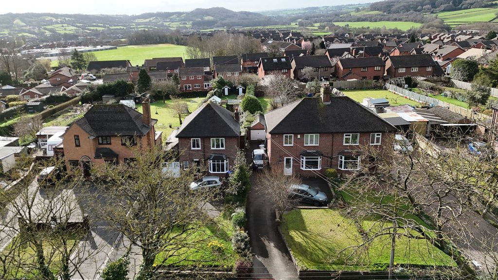 Property photo 1 of 34