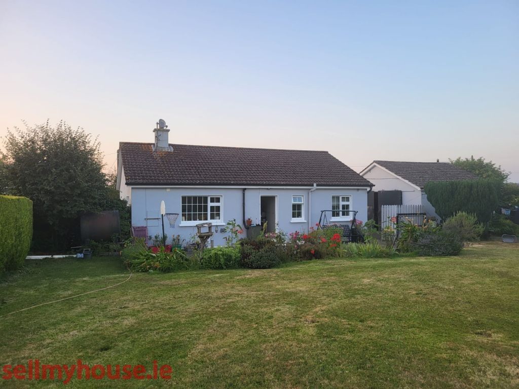 Property photo 2 of 9
