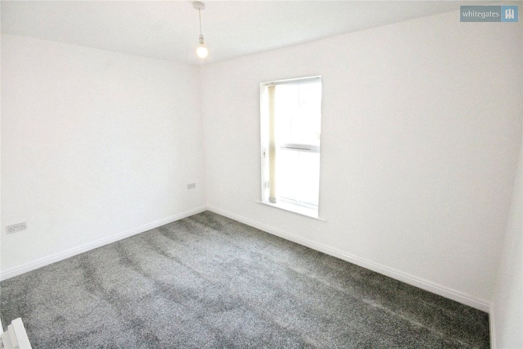 Property photo 3 of 7 Picture No. 02