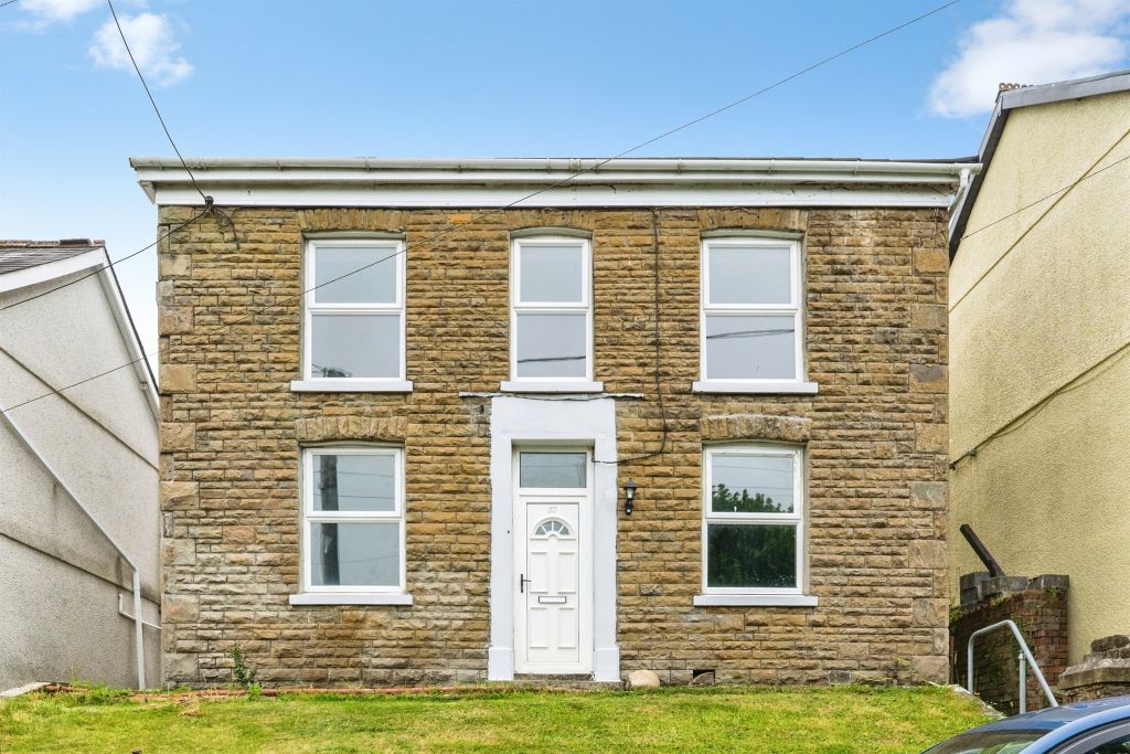 Property photo 1 of 15