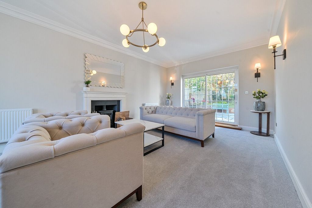 Property photo 3 of 30 Picture No. 28