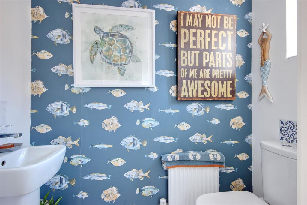 Property photo 2 of 18