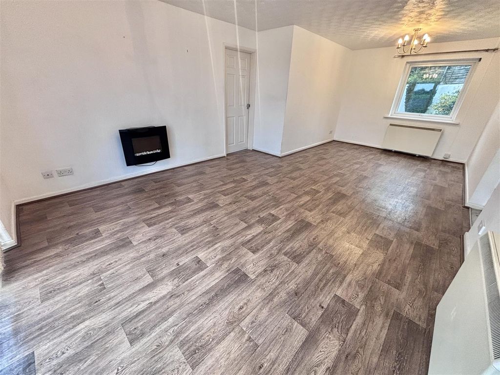 Property photo 3 of 14 Img_9087.Jpg