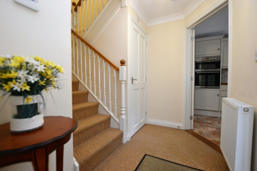 Property photo 2 of 17 1697254