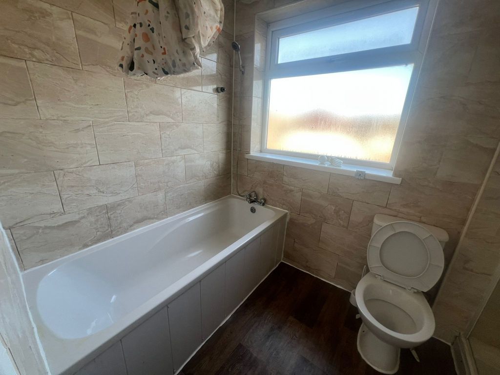 Property photo 2 of 12 Gallery