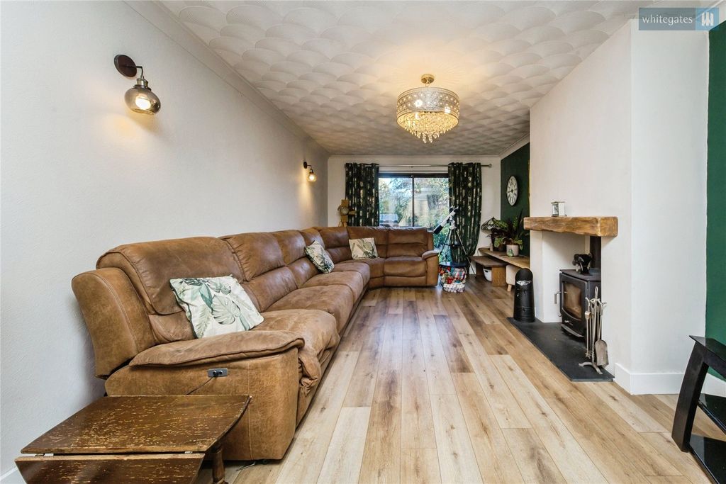 Property photo 2 of 19 Picture No. 01