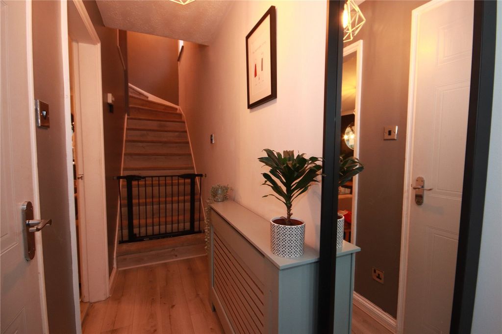 Property photo 3 of 23 Picture No. 07