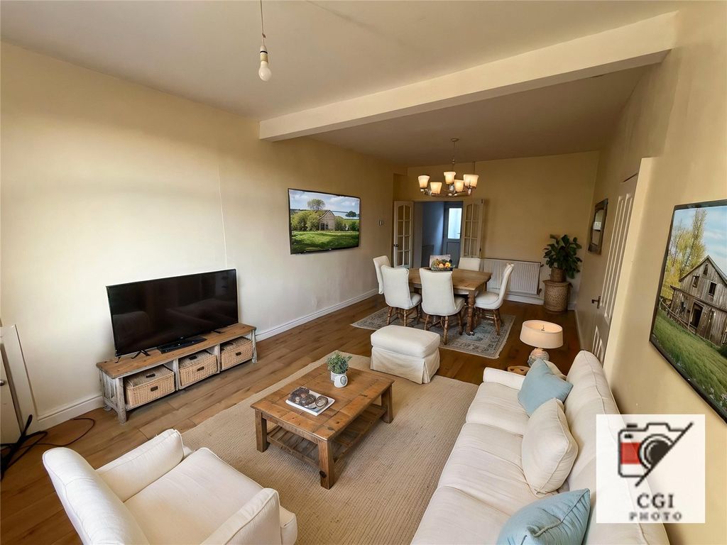 Property photo 1 of 17 Picture No. 36