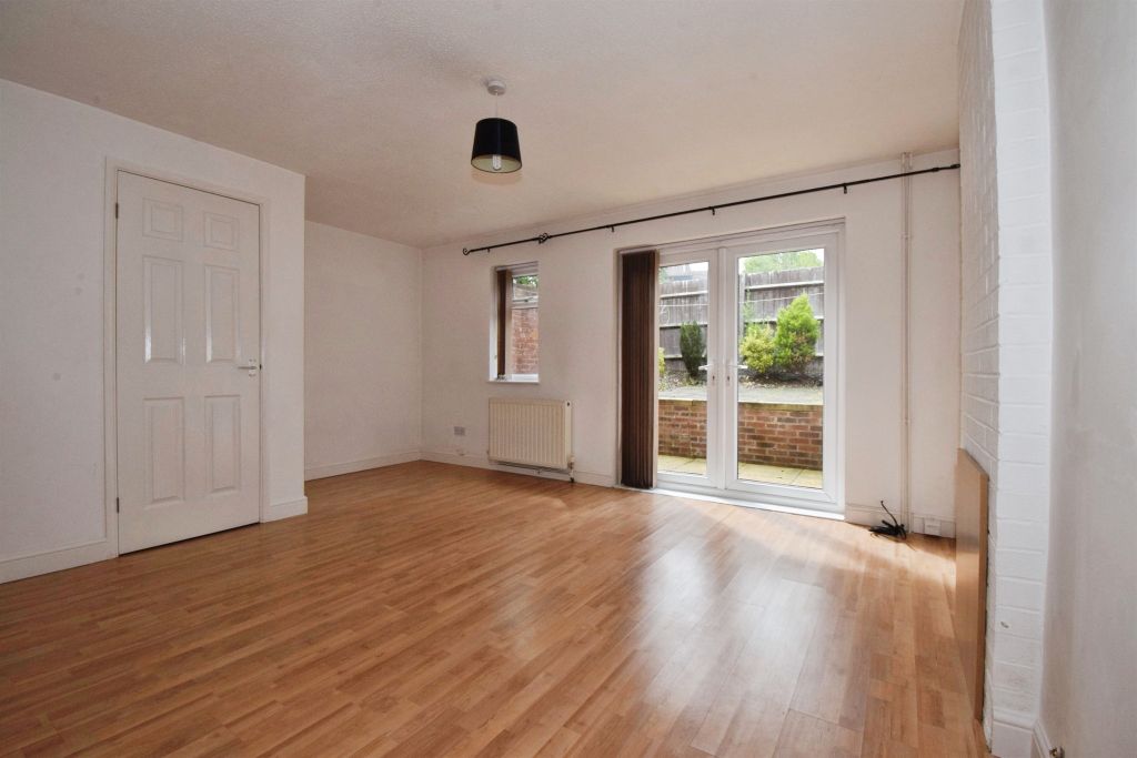 Property photo 3 of 26