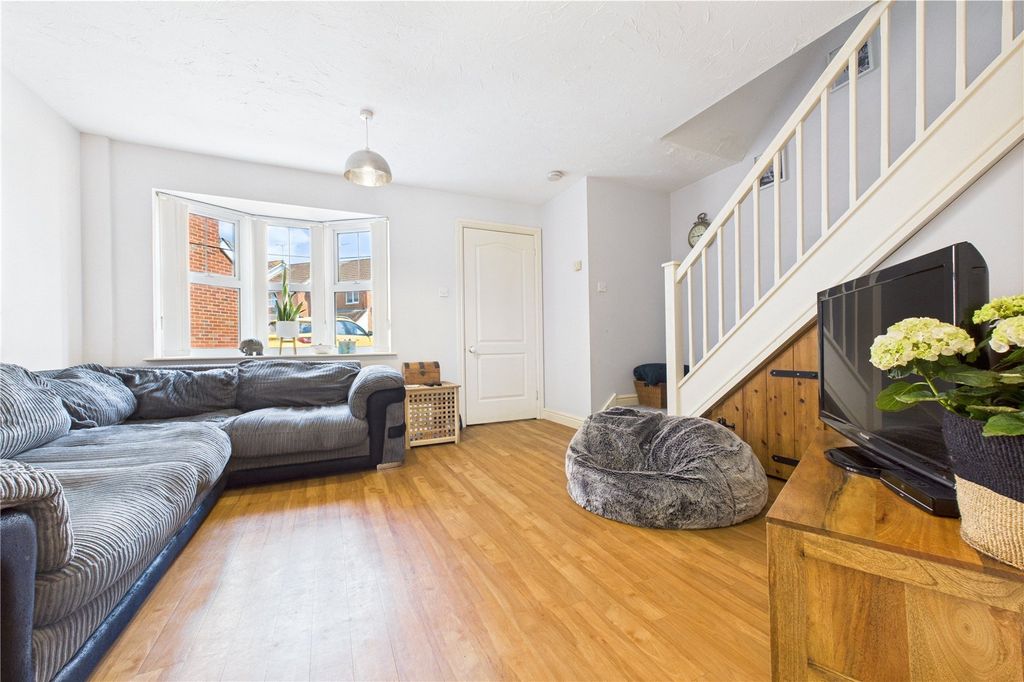 Property photo 2 of 17 Living Room