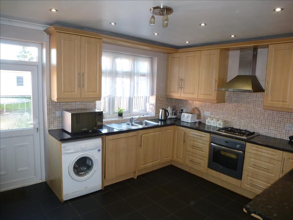 Property photo 2 of 7 Gallery