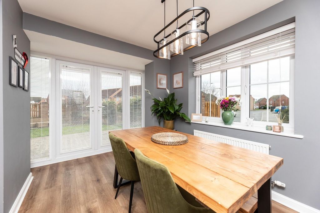 Property photo 3 of 18 5C5A0149.Jpg