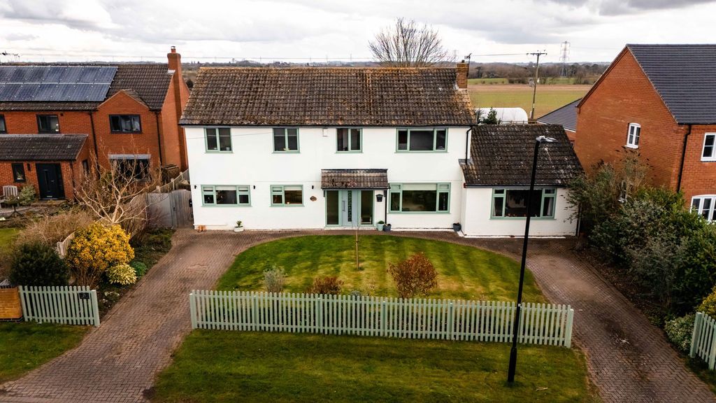 Property photo 1 of 45