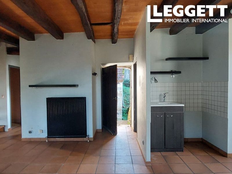 Property photo 3 of 10