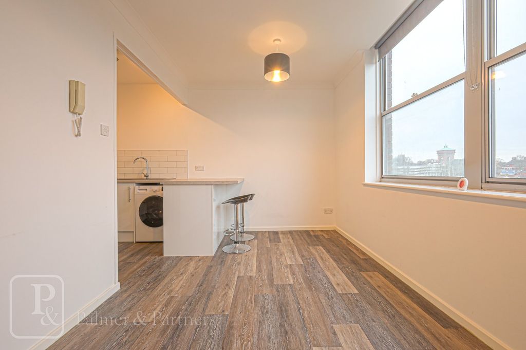 Property photo 1 of 15 Reception Room