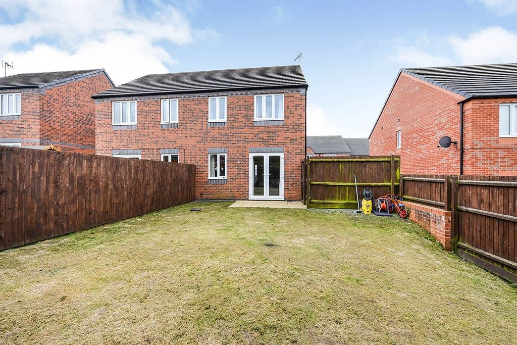 Property photo 3 of 8 Rear Garden