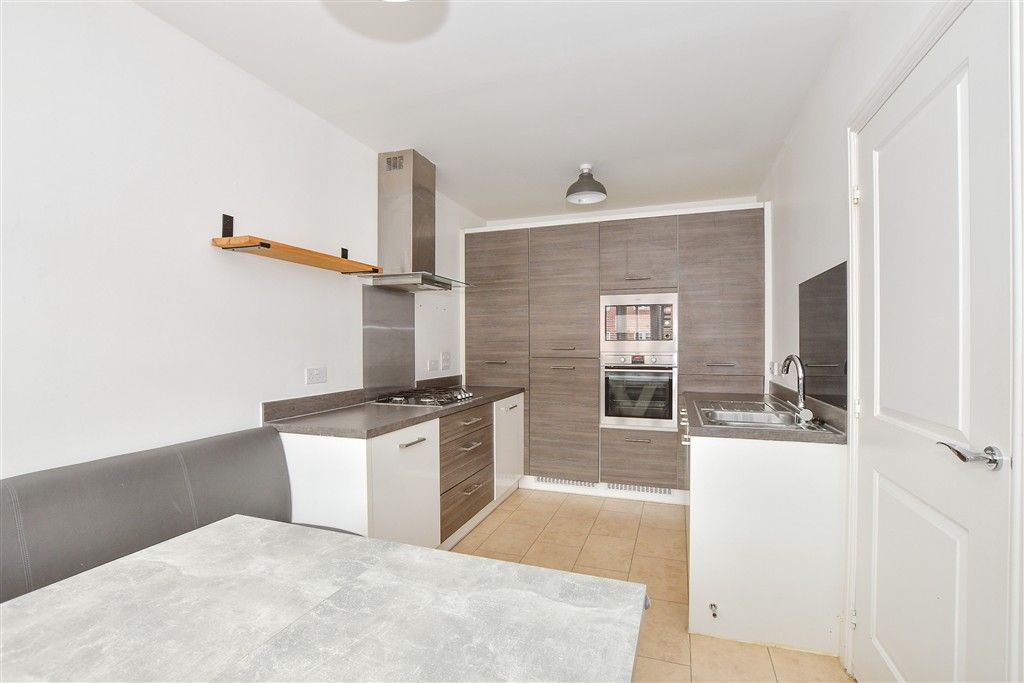 Property photo 2 of 18 Kitchen/ Diner