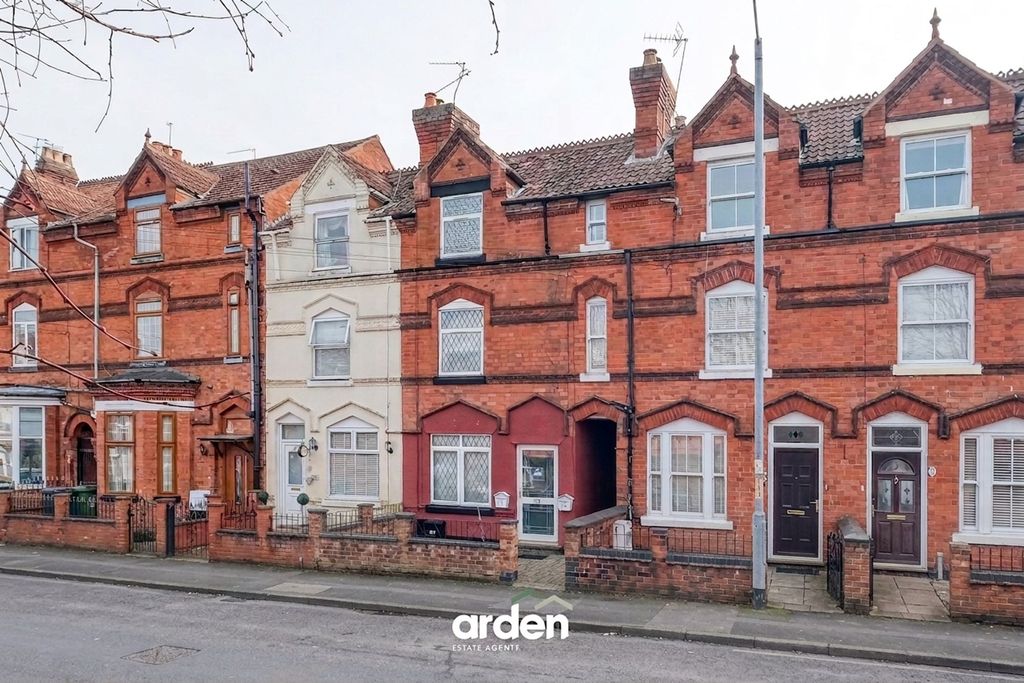 Property photo 1 of 7