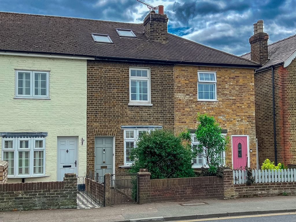 Property photo 1 of 35